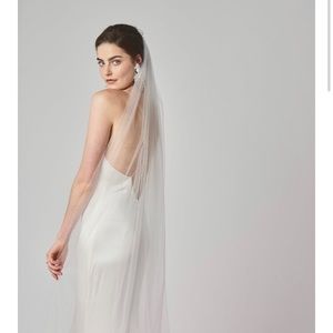 Alexandra Grecco Signature Veil - Cathedral Length